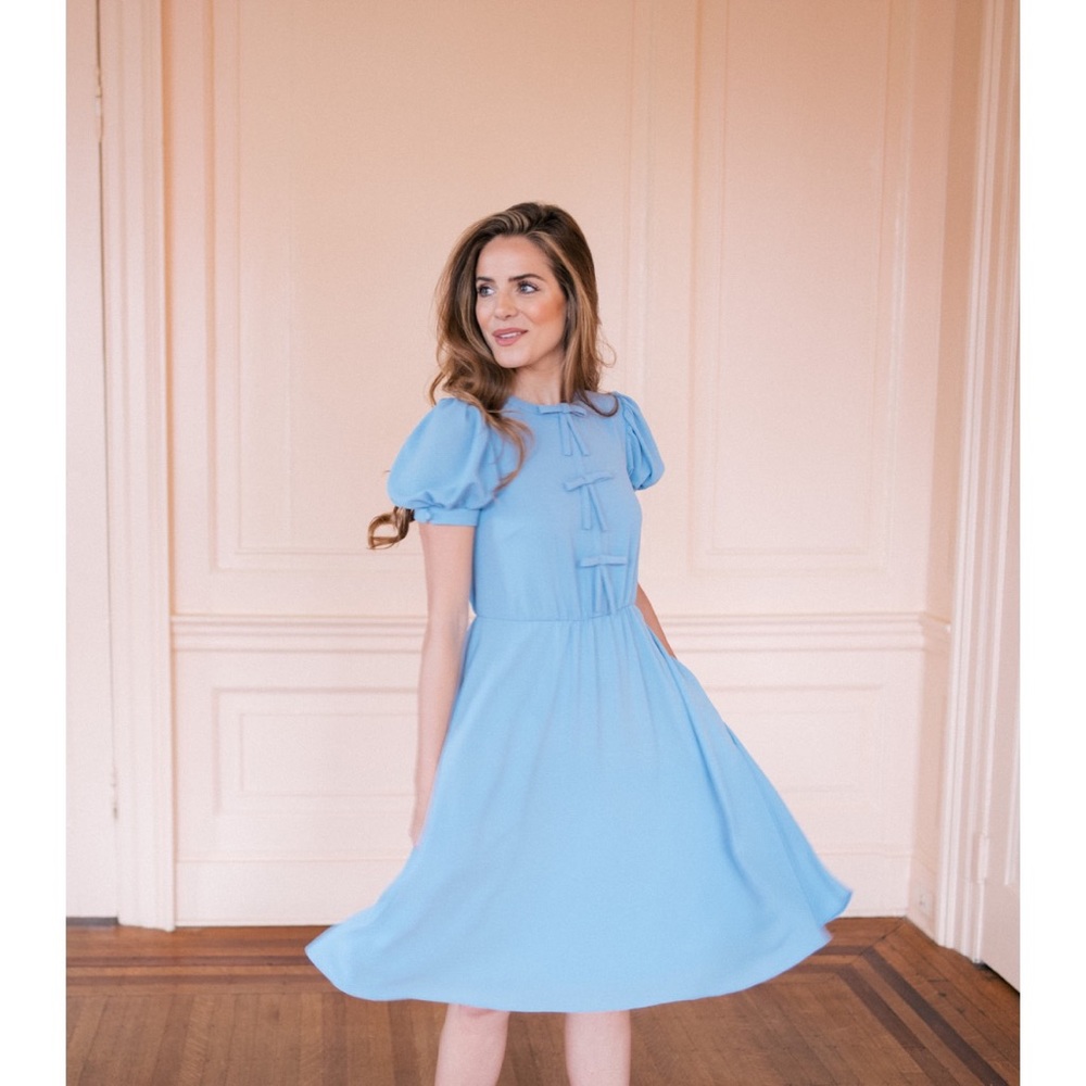 Brand New Gal Meets Glam Collection Ellie Crepe Puff Sleeve Dress